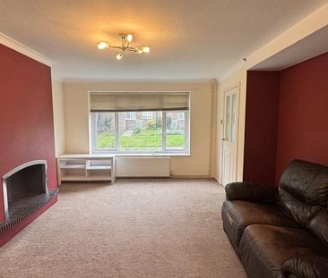 2 bedroom semi-detached house to rent - Photo 6
