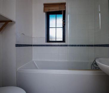 1 bedroom end of terrace house to rent - Photo 6