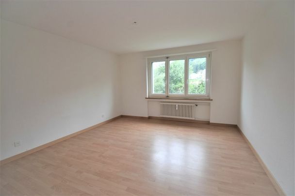 Attraktive Wohnung mit Hauswartsstelle: Wohnen und Verantwortung unter einem Dach! - Photo 1