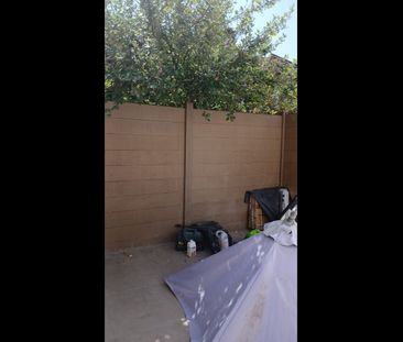 3 Bed Detached House, London, E15 - Photo 3