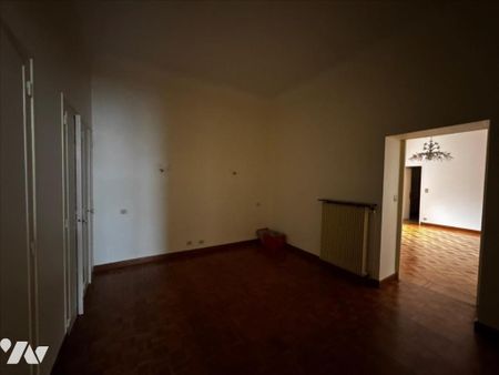 DOLE (39) centre-ville APPARTEMENT T3 de 118 m² - Photo 5