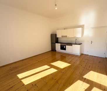 Generalsanierte schöne 2-Zimmer Wohnung in zentraler Lage - Provisi... - Photo 4