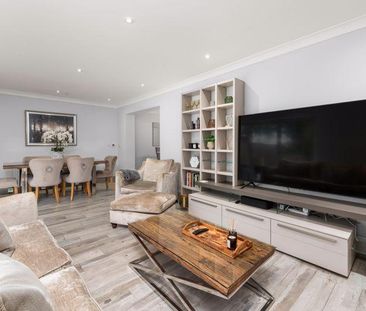 3 bedroom detached bungalow to rent - Photo 3