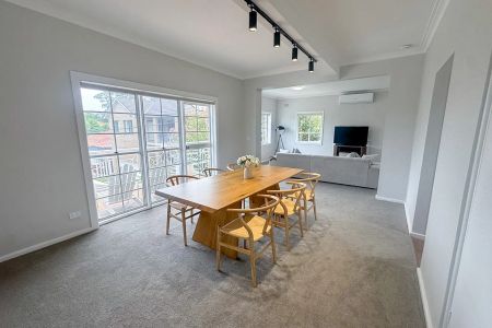 Luxuriously Renovated Three Bedroom Home in Blue Chip Location Close to Everything - Photo 3