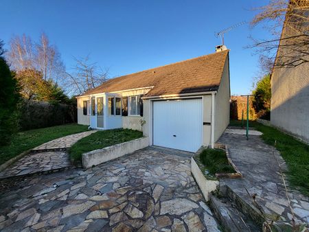 Maison F4 (86 m²) à louer à OSNY - Photo 3