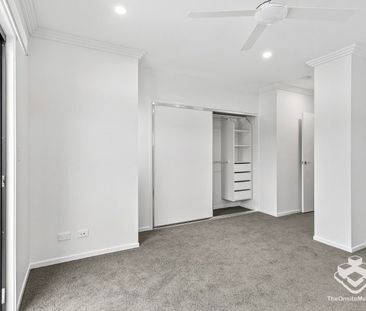 4 Bedroom with A/C, Pool and BBQ Facilities - Photo 4