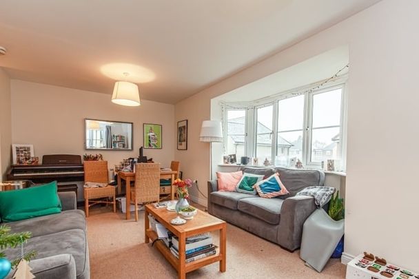 Thames View, Abingdon - Photo 1