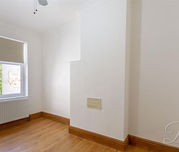 2 bedroom - Photo 2