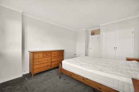 Brondesbury Road - Photo 5