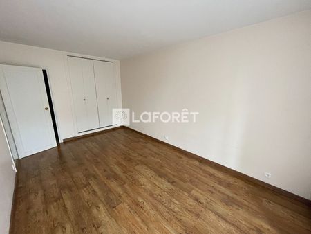 Apartment - Photo 2