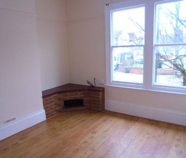 1 bed First Floor Flat/Apartment, - Photo 4