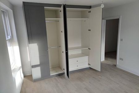 3 bedroom apartment to rent - Photo 3