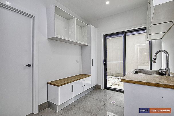 1/4 Eady St,Dickson - Photo 1