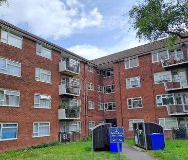 Osborne Court, Calais Road, Burton-on-Trent, Staffordshire, DE13 0UQ - Photo 1