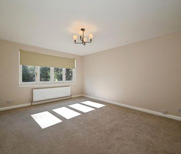 4 bedroom terraced house to rent - Photo 3