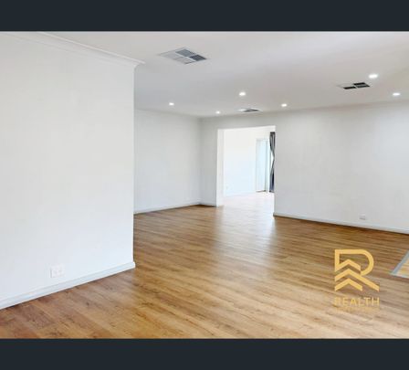 12B Millar Place, Willetton, WA 6155 - Photo 1