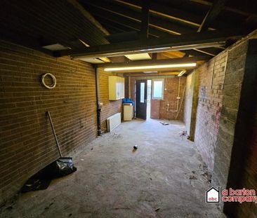 34 Fairview Road, Fairview, Newtownabbey, BT36 6QP - Photo 6