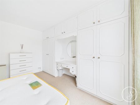 Woodlea Court, Alwoodley, Leeds - Photo 3