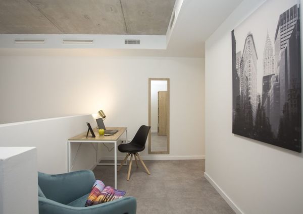 Dúplex con terraza en el corazón de El Carmen