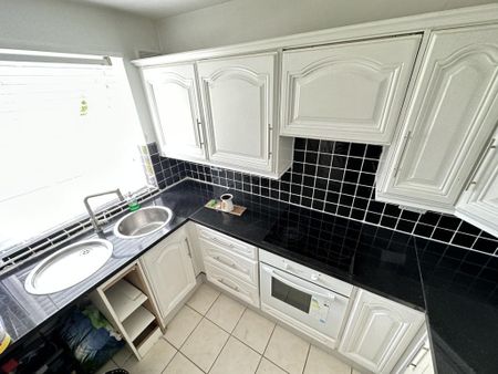 Cloverley, 108 Brooklands Road, Sale, M33 - Photo 5