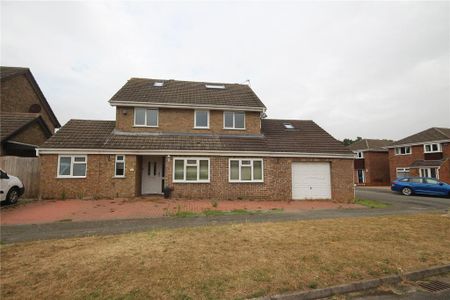 6 bedroom detached house to rent - Photo 5