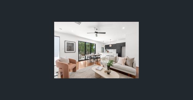 Executive Townhouse in Prime Location - Photo 1