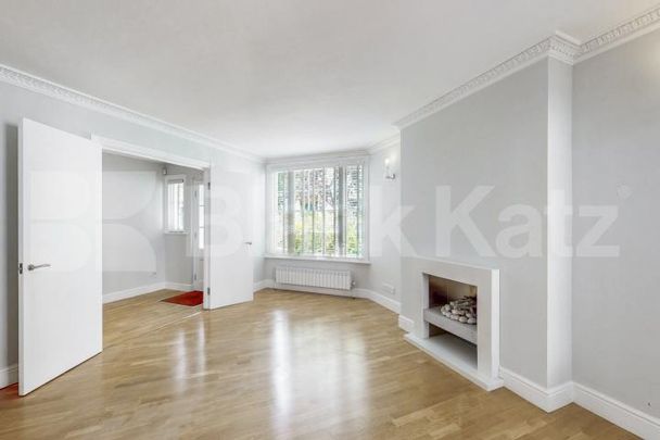 Period charm with contemporary living in Belgravia - Photo 1