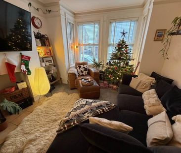 3 bedroom terraced house to rent - Photo 1