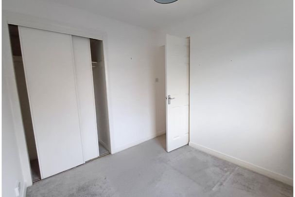 2 bed flat for rent in Maybury - Photo 1