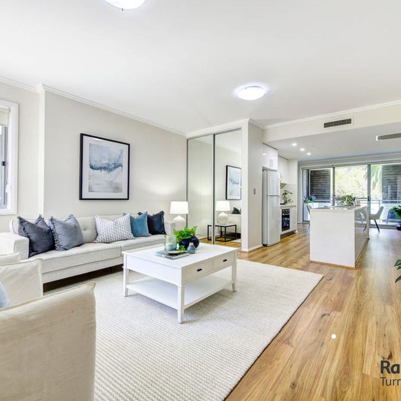 Oversized Modern Full Brick Apartment with Dual Aspect & Leafy Outlooks in the Heart of Turramurra - Photo 1