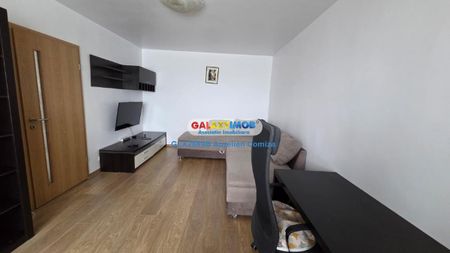 Inchiriere apartament 2 camere Dristor/centrala proprie/decomandat - Photo 3
