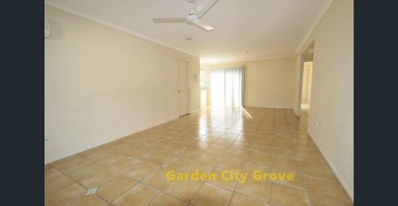 Spacious new painting villa at 25 Buckingham Place Eight Mile Plains - Photo 3