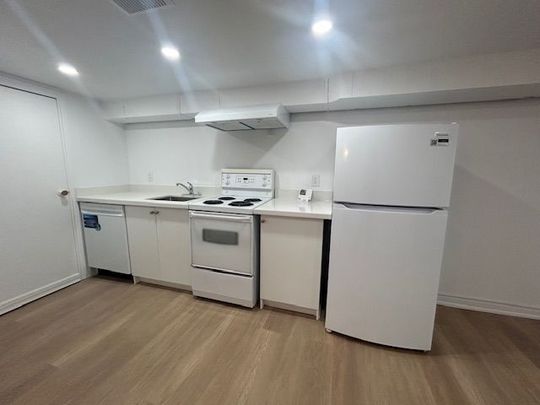 For Lease - 6 Hiawatha Parkway Unit# Basement, Mississauga, Ontario - Photo 1