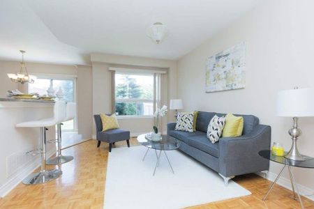 For Lease - 150 Valentina Drive, Markham, Ontario - Photo 5