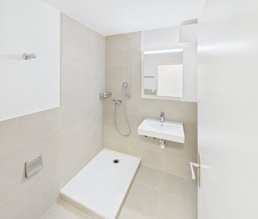Helle und renovierte 4.5-Zimmerwohnung mit Balkon - Photo 6