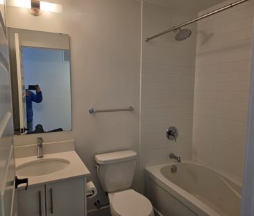 For Lease - 107 Roger Street Unit# 202, Waterloo, Ontario - Photo 5