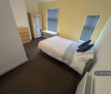 4 bedroom terraced house to rent - Photo 5