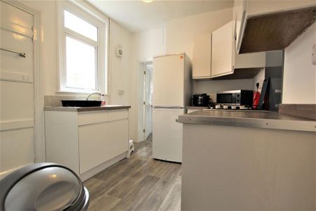 3 bedroom house to rent - Photo 4