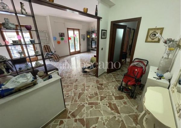 Casa a Palermo in via Giacomo Besio