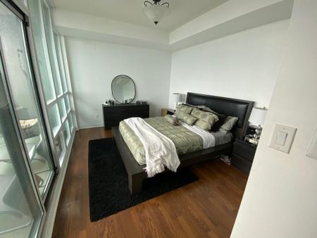 For Lease - 208 Enfield Place Unit# 3906, Mississauga, Ontario - Photo 5