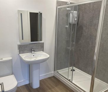 1 Bedroom Apartment To Let - Photo 6