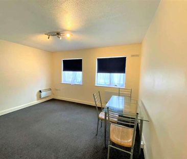 Harper Road, Beckton, E6 - Photo 1