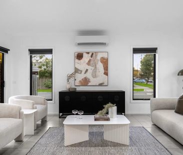 Stylish Four-Bedroom Home Offering Comfort and Convenience - Photo 3