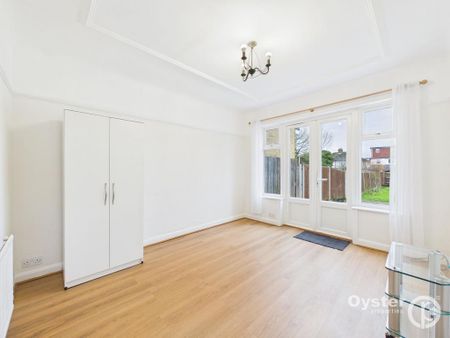 3 bedroom semi-detached house to rent - Photo 3