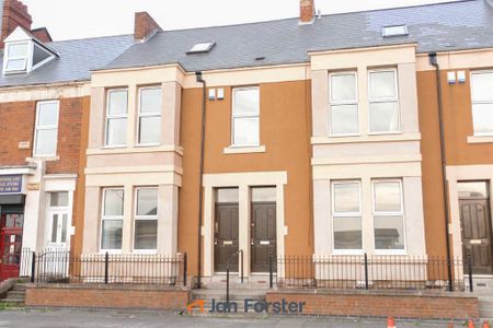 2 bedroom ground floor flat to rent - Photo 5