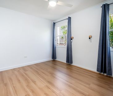 40B Hillcrest Avenue, Miami QLD 4220 - House For Rent | Domain - Photo 1