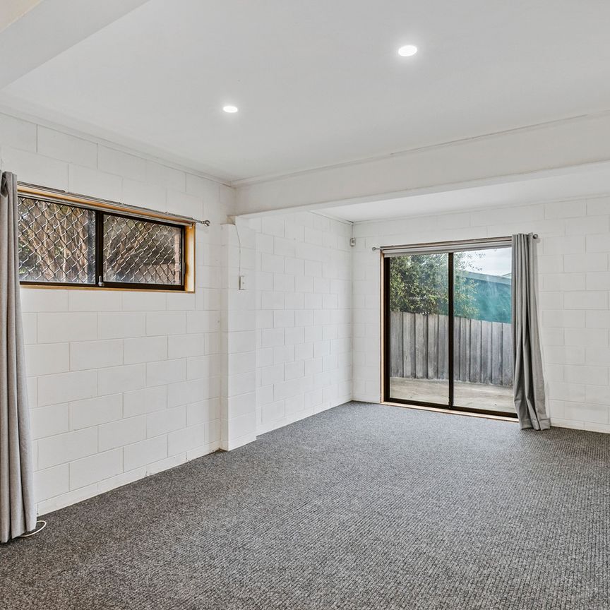 2/85 Branscombe Road Claremont TAS 7011 Australia - Photo 1