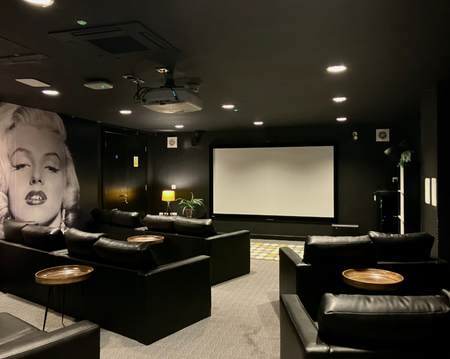 1 bedroom in a flat share to rent - Photo 3