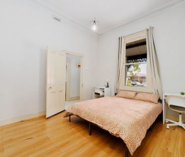 North Melbourne, Melbourne - Photo 5