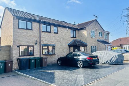 Quick Hill Road, Derby, Stenson Fields - Photo 2